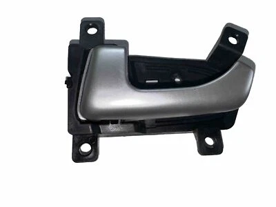 2015 kia sportage door handle interior left side rear 826103u000 - Image 1 of 4