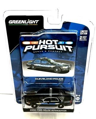 1/64 Greenlight Hot Pursuit Series 8 Cleveland Ohio Police 2008 FCVPI - Image 1 of 2