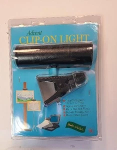 House of Troy ACL7-7 Advent 7" Clip-On Light - Black - Picture 1 of 3