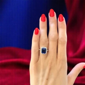 Anillo de oro blanco de 18 quilates cultivado en laboratorio 5,57 quilates corte esmeralda zafiro azul diamante - Imagen 1 de 12