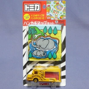 TOMICA 26 LION BUS ZOO BEAST TOUR BUS WITH HANDKERCHIEF SET FROM JAPAN - Picture 1 of 6