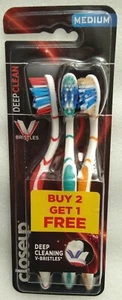 Closeup Deep Clean Medium Bristle Manual Toothbrush 3-Pack - NEW - Picture 1 of 3