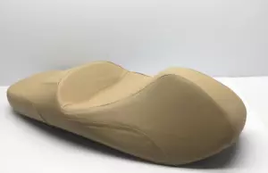 SELLA SEDILE BEIGE ORIGINALE PIAGGIO BEVERLY TOURER 125-250-300-400-500 TUTTI - Photo 1 sur 1