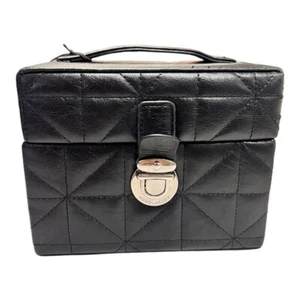 Marc Jacobs Cosmetic Case Black Quilted - Picture 1 of 7