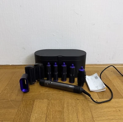 Dyson Airwrap Multi-Styler mit Zubehör und Box - Bild 1 von 4