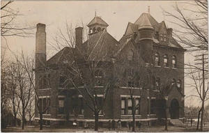 Vintage RPPC: HIGH SCHOOL,  HORTON, KANSAS 1910 - Picture 1 of 2