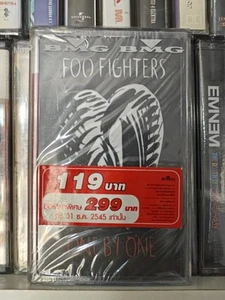 Foo Fighters One By One FACTORY SEALED cassette album - Picture 1 of 11