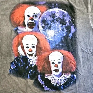 Stephen's King IT Pennywise The Clown Horror Movie Promo T-Shirt Large - Picture 1 of 5