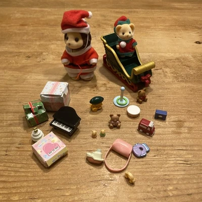 Sylvanian Families Calico Critters Mr. Lion Winter Sleigh Christmas Set Incomple - Image 1 of 4