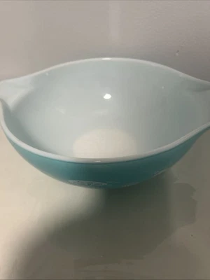 Pyrex Butterprint Cinderella Turquoise Amish 444 Blue Mixing Bowl 4 Qt VTG  - Image 1 of 4