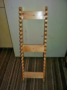 Estante de exhibición de baquetas con capacidad para 20 pares de baquetas acabado Naturals - Imagen 1 de 4