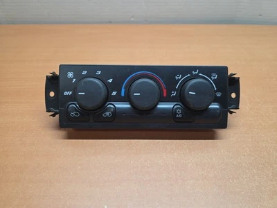 Interruptor de control de calefacción GMC 2000 2001 2002 Sierra Yukon Tahoe Silverado 1500 Y33 Foto 1 de 4