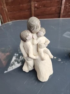 WILLOW TREE FIGURINE WOMAN MOTHER & SONS CHILD QUIETLY - Picture 1 of 8