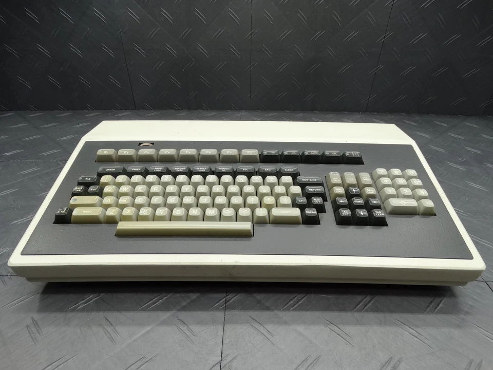 线性键老式键盘大型机Clicky终端罕见 — 第 1/4 张图片