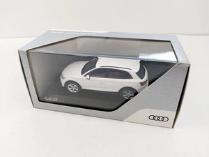 MODELO COCHE AUDI (SUV) - 1:43 - AUDI Q5 - EMBALAJE ORIGINAL - Imagen 1 de 6