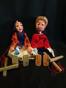 Vintage Marionetta pupazzi stringati, testa e mani in ceramica, pistolero e signora - Foto 1 di 16