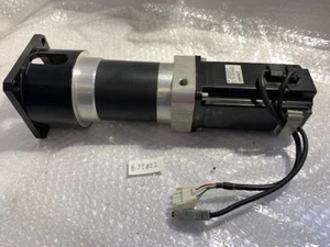 Accionamiento de máquina YASKAWA AC SERVO MOTOR SGMAH-08AAF41 ZF PGE50/2 - Imagen 1 de 6