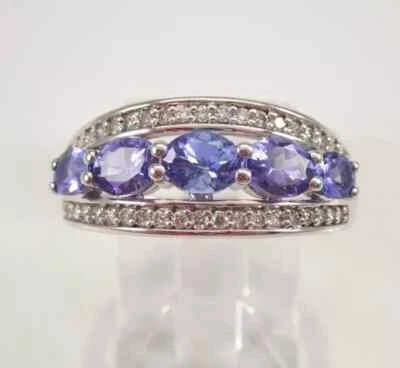 2.30Ct Oval Cut Lab-Created Tanzanite Wedding Band Ring 14K White Gold Plated - Image 1 of 4