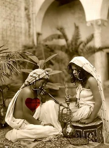 Au Harem, Tunisie -Bedouine-Tunis © 1910 by Rudolf Lehnert Reprint on 8.5 X 11 - Picture 1 of 1