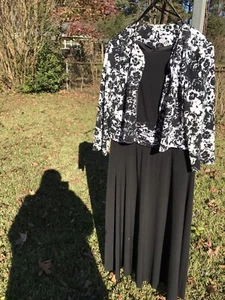 Jessica Howard Kleid und Jacke 2-teiliges Set Gr. 14 glitzernd mehrfarbig - Bild 1 von 8