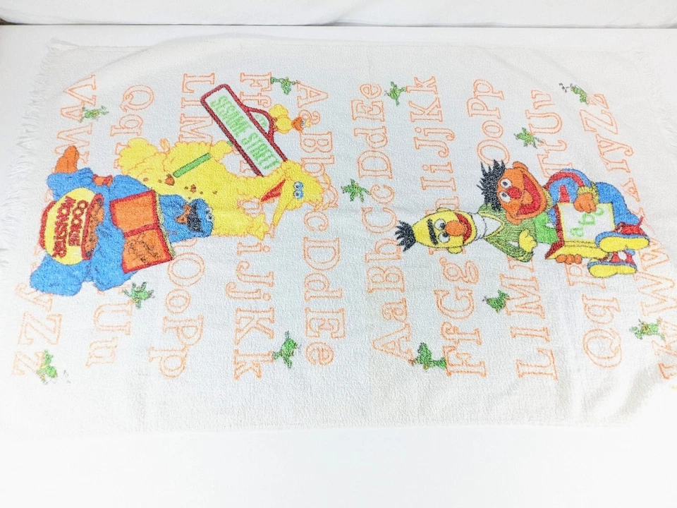 Toalha de banho vintage colecionável infantil Sesame Street Cookie Monster - Imagem 1 de 4