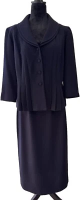 JULIAN TAYLOR New York 2 Piece Navy Blue Skirt Jacket Suit Set Ladies Size 8 - Image 1 of 4
