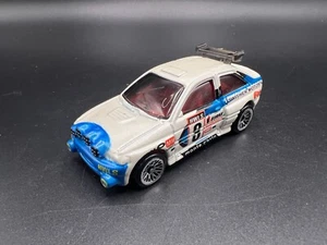 Hot Wheels Escort Rally White 1998 First Editions 1/48 Excellent Loose Condition - Picture 1 of 4
