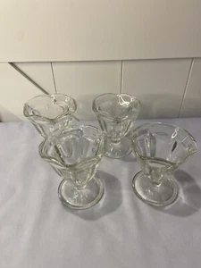 Anchor Hocking Clear Glass Footed Dessert Tulip Sundae Ice Cream Dishes set of 4 - Picture 1 of 4