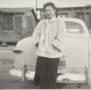 1951 942 East Victoria St Gardena California Pretty Asian Woman Car Photo P21k7 - Picture 1 of 19