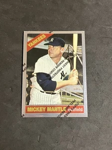 Topps 1996 reimpresiones conmemorativas Finest Mickey Mantle (1966 Topps) #16 Salón de la fama - Imagen 1 de 2