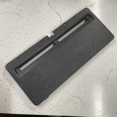 OEM LAND ROVER DISCOVERY 1 RRC 1986-1998 PANEL DE ACCESO ASIENTO DELANTERO BASE ZÓCALO Foto 1 de 4