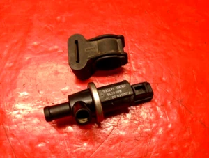 98 99 00 VOLVO S70 FUEL VAPOR CANISTER SHUT OFF VALVE 9486016 7 22510 02 14T066 - Picture 1 of 3
