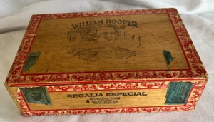 Vintage William Hooper Cigar Box Regalia Especial 2 for 15 cents Wisconsin - Picture 1 of 11
