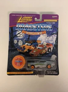 Johnny Lightning Dragsters HALLOWEEN 1997 Bone Shaker Grey 1/64 Die Cast Car MOC - Picture 1 of 12