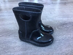 UGG Toddler Boys Girls Size 9 Black Glossy Rain Boots Shiny Waterproof 1136476T - Picture 1 of 10