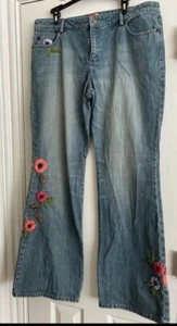 Dana Buchman Denim Embroidered Beaded Jeans Flare Size 14/32 Retro 70s EUC - Picture 1 of 6