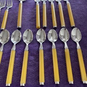 Villeroy & Boch Stainless 18/10 Flatware 31 Piece Yellow Fork Knife Spoon - Picture 1 of 12
