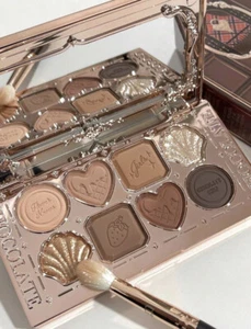 Flower Knows Chocolate Wonder-Shop 01 THE NUTCRACKER Eyeshadow Palette Authentic - Picture 1 of 8