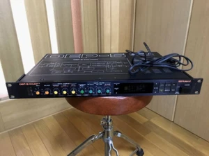 ROLAND DEP-5 Digital Multi-Effects Processor dynamic processor Good Working - Picture 1 of 4