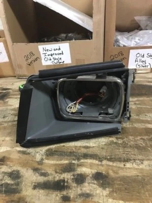 Nuevo Faro Izquierdo Mercedes 1982-1985 Carcasa Fabricante Original Bosch *1268206561 Foto 1 de 2