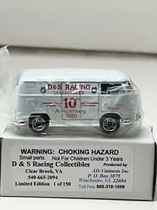 Matchbox AD-Ventures Volkswagen Panel Bus, 2001 D&S Racing, 1 0f 150 - Picture 1 of 12