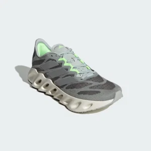 Adidas Men's Wonder silver Switch FWD Running Shoes ID2635 - Picture 1 of 6