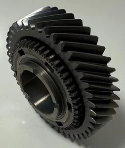 5TH DRIVE GEAR/TREMEC/TR6060/6SPD/41 TOOTH/GM/CAMARO/Dodge/Hellcat/TUEE16379 - Picture 1 of 2