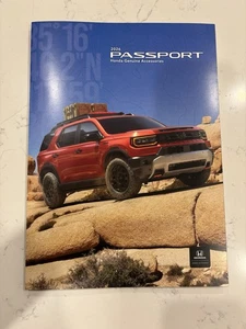 ACCESSORI PASSAPORTO HONDA 2026 8 pagine brochure vendita originale - Foto 1 di 1