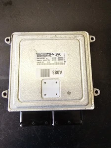 Hyundai Elantra 2011-2013 1,8 ECU unidad de control del motor ecm computer 391022emb3 AT - Imagen 1 de 4