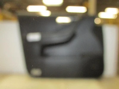 06 07 Tapicería puerta delantera izquierda Nissan Murano Foto 1 de 2