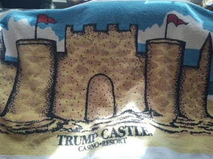 Trump Castle Casino Resort Strandtuch 36" x 72" - Bild 1 von 5