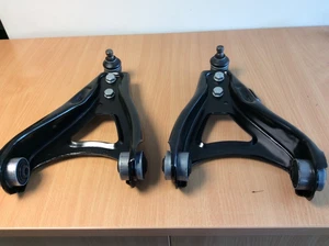 Genuine Renault Clio 182 & 172 Set Of Lower arms (x2) - Picture 1 of 2