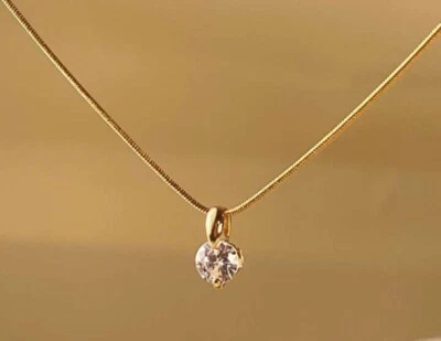 Mujer Chapado en Oro 18K Titanio Acero Circonita Cúbica Colgante Collar Caja de Regalo Foto 1 de 4