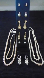 Vintage Faux Pearl Jewelry Collection - Lot of 10 Pieces - Picture 1 of 12